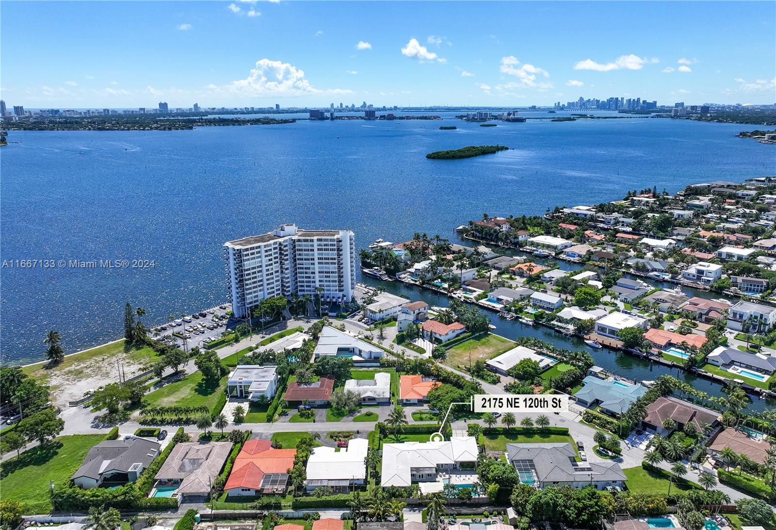 Luxurious Singlefamily